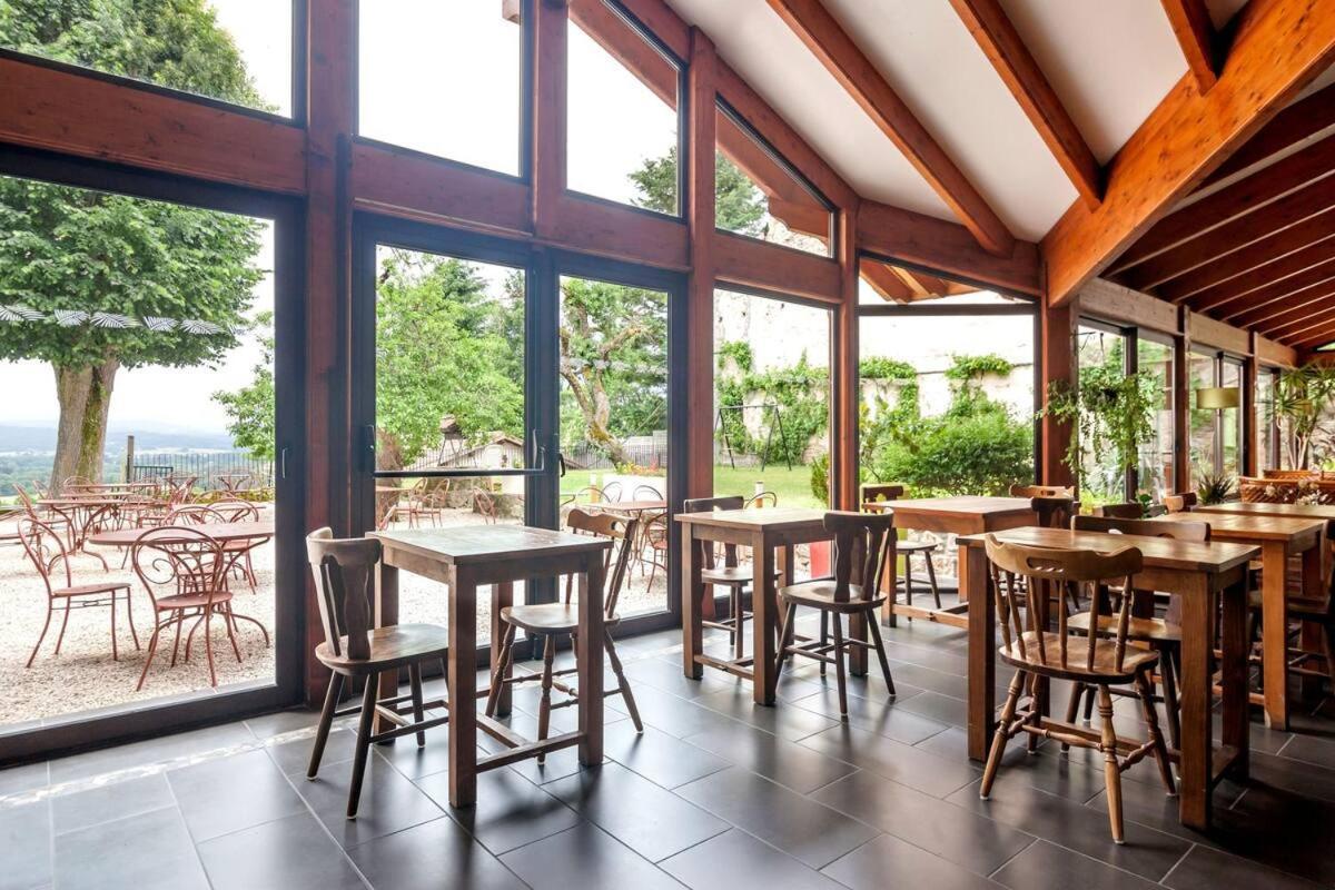 Готель Domaine Le Prieure Chaumont-le-Bourg Екстер'єр фото
