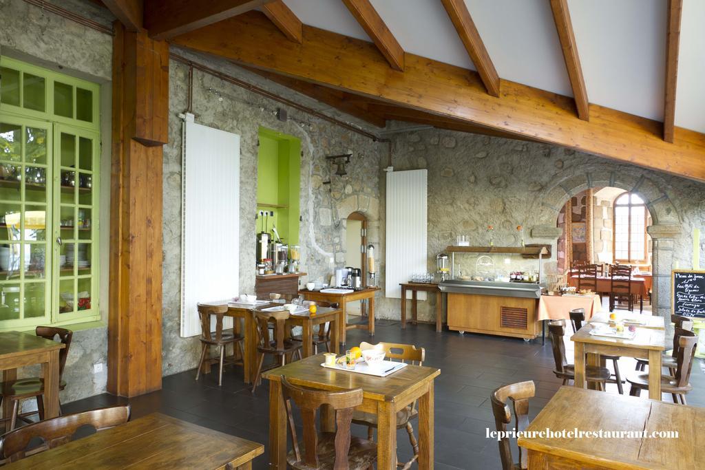 Готель Domaine Le Prieure Chaumont-le-Bourg Екстер'єр фото